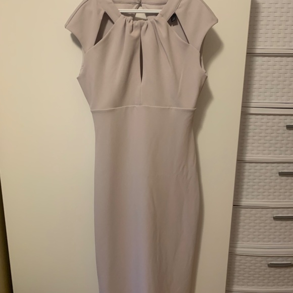 Light Pink Le Chateau Dress for Women - Size Small - Picture 2 of 4